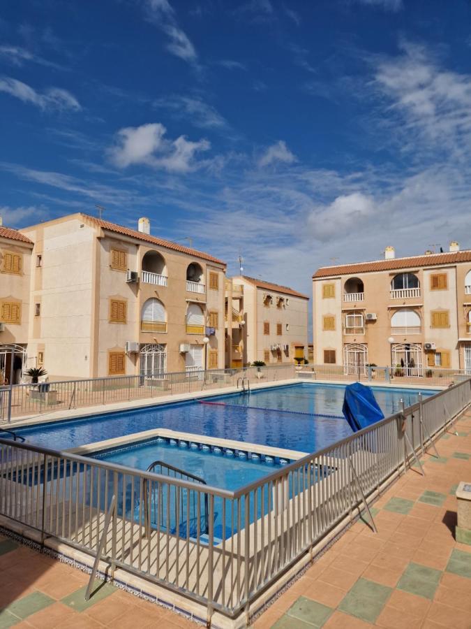 "Vero Vijola" In Torrevieja Exterior foto